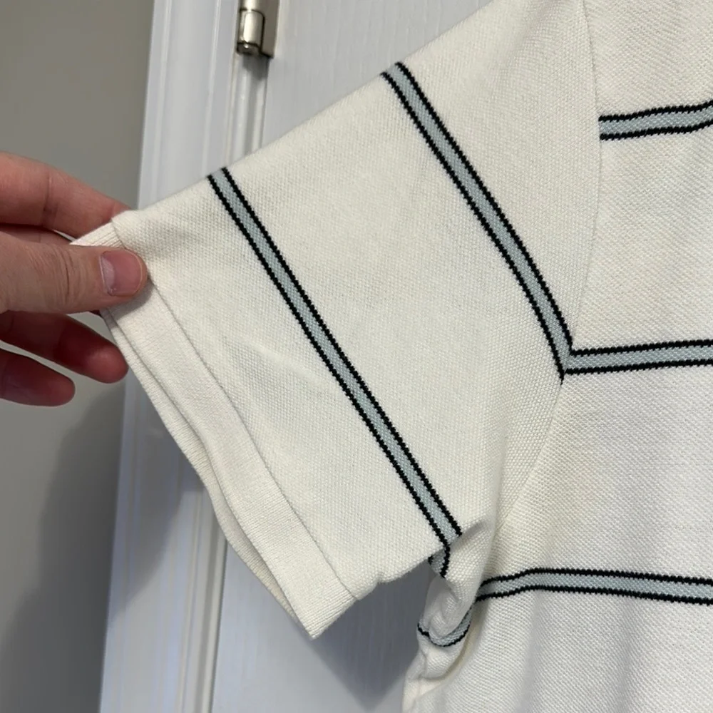 Abercrombie & Fitch White and Blue Polo Shirt - Picture 4 of 7